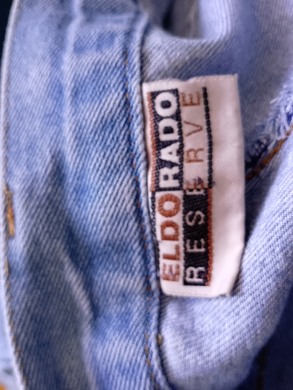 Vintage 90s Light Blue Denim Women’s Shorts - Picture 4 of 9